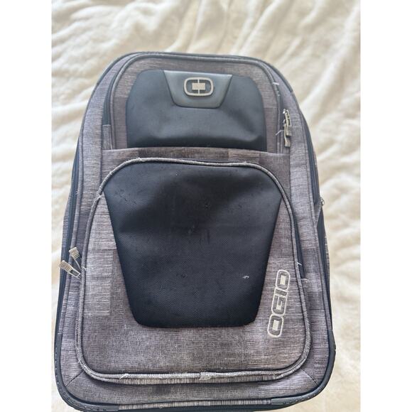 Ogio Kickstart Wheeled Rolling Suitcase/Luggage/Carry-On -22 Inches GUC - Picture 1 of 11